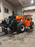 BRAND NEW 2023/2024 SKYTRAK 10054 10000 LB DIESEL TELESCOPIC FORKLIFT TELEHANDLER PNEUMATIC 4WD ENCLOSED HEATED CAB WITH AC BRAND NEW STOCK # BF91651439-BUF - United Lift LLC