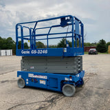 2014 GENIE GS3246 SCISSOR LIFT 32' REACH 24 VOLT ELECTRIC SMOOTH CUSHION TIRES 371 HOURS STOCK # BF9138549-WIB - United Lift Equipment LLC