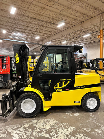 2016 YALE GDP110VX 11000 LB DIESEL FORKLIFT PNEUMATIC 94/185" 3 STAGE MAST ENCLOSED HEATED CAB 1675 HOURS STOCK # BF9349159-BUF - United Lift Equipment LLC