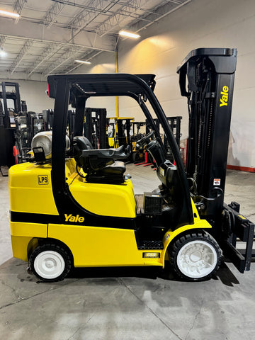 2019 YALE GLC080VXN 8000 LB LP GAS FORKLIFT CUSHION 95/207" 3 STAGE MAST SIDE SHIFTER 1272 HOURS STOCK # BF9145149-BUF - United Lift LLC
