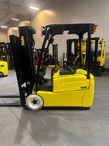 2020 YALE ERP035VT 3500 LB ELECTRIC CUSHION 3 WHEEL SIT DOWN FORKLIFT 82/187" 3 STAGE MAST SIDE SHIFTER 613 HOURS NON-MARKING TIRES STOCK # BF985249-BUF - United Lift LLC