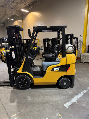 2023 CATERPILLAR 2C5000 5000 LB LP GAS FORKLIFT CUSHION 83/187" 3 STAGE MAST SIDE SHIFTER 921 HOURS STOCK # BF9114959-BUF