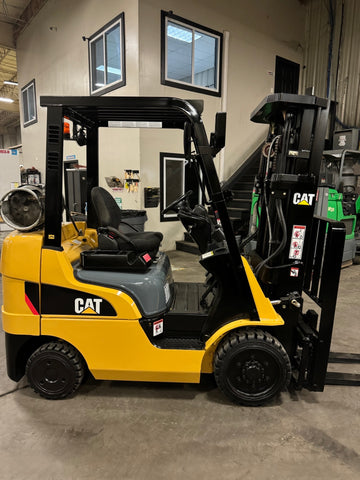 2021 CATERPILLAR 2C5000 5000 LB LP GAS FORKLIFT CUSHION 82/187" 3 STAGE MAST SIDE SHIFTING FORK POSITIONER 902 HOURS STOCK # BF9118559-BUF