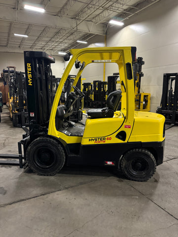 2017 HYSTER H60FT 6000 LB DIESEL FORKLIFT PNEUMATIC 86/181" 3 STAGE MAST SIDE SHIFTER 1,130 HOURS STOCK # BF9229349-BUF