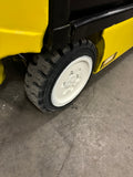 2019 YALE ERC050VG 5000 LB 48 VOLT ELECTRIC TREADED CUSHION TIRE SIDE SHIFTER FORKLIFT 87/126" 2 STAGE FULL FREE LIFT MAST 863 HOURS STOCK # BF979279-BUF