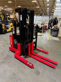 2015 RAYMOND DSX40 4000 LB ELECTRIC FORKLIFT WALKIE STACKER 72/150 3 STAGE MAST CUSHION SIDE SHIFTER 7267 HOURS STOCK # BF926629-BUF