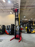 2015 RAYMOND DSX40 4000 LB ELECTRIC FORKLIFT WALKIE STACKER 72/150 3 STAGE MAST CUSHION SIDE SHIFTER 7267 HOURS STOCK # BF926629-BUF