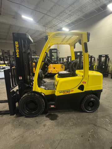 2017 HYSTER H60FT 6000 LB DIESEL FORKLIFT PNEUMATIC 86/181" 3 STAGE MAST SIDE SHIFTING FORK POSITIONER 1290 HOURS STOCK # BF9236279-BUF