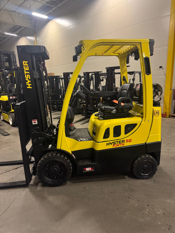 2018 HYSTER S50FT 5000 LB LP GAS FORKLIFT CUSHION 84/189" 3 STAGE MAST SIDE SHIFTER 1258 HOURS STOCK # BF9153729-BUF