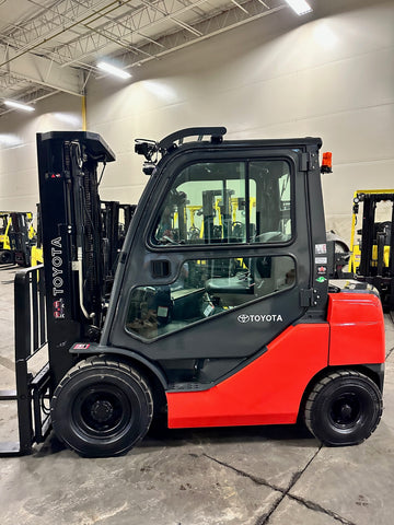 2020 TOYOTA 8FGU25 5000 LB LP GAS FORKLIFT PNEUMATIC 87/189" 3 STAGE MAST SIDE SHIFTER ENCLOSED CAB STOCK # BF9224379-BUF - United Lift Equipment LLC