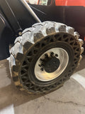 2016 JLG 1255 12000 LB DIESEL TELESCOPIC FORKLIFT TELEHANDLER SOLID AIR BOSS TIRES 4WD OUTRIGGERS CAB WITH HEAT & AC 1765 HOURS STOCK # BF9615139-BUF