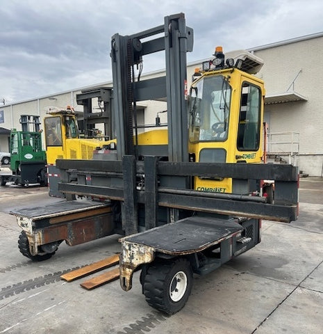 2020 COMBI C14000 14000 LB DIESEL FORKLIFT PNEUMATIC SIDE LOADER 138/178" 2 STAGE MAST FULL WIDTH FORK POSITIONER ENCLOSED HEATED CAB 6909 HOURS STOCK # BF9659539-NCB