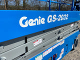 2014/2015 GENIE GS2032 SCISSOR LIFT 20' REACH ELECTRIC SMOOTH CUSHION TIRES STOCK # BF985139-RIL2