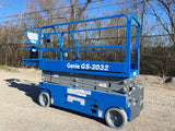 2014/2015 GENIE GS2032 SCISSOR LIFT 20' REACH ELECTRIC SMOOTH CUSHION TIRES STOCK # BF985139-RIL2