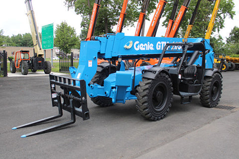 2019 GENIE GTH1056 10000 LB DIESEL TELESCOPIC FORKLIFT TELEHANDLER PNEUMATIC 4WD OUTRIGGERS OPEN CAB 2526 HOURS STOCK # BF9698059-NLE - United Lift LLC