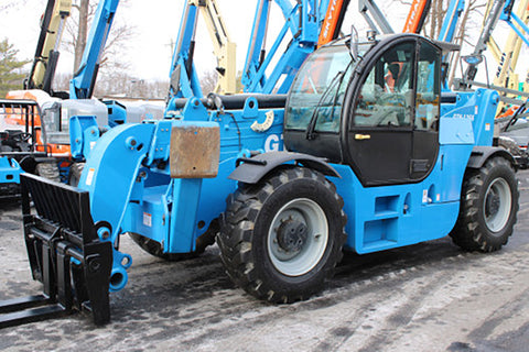 2017 GENIE GTH1256 12000 LB DIESEL TELESCOPIC FORKLIFT TELEHANDLER PNEUMATIC 4WD OUTRIGGERS ENCLOSED CAB WITH HEAT AND A/C 2078 HOURS STOCK # BF91195159-NLE