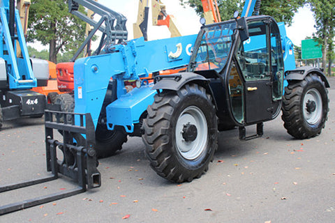 2016 GENIE GTH636 6000 LB DIESEL TELESCOPIC FORKLIFT TELEHANDLER PNEUMATIC 4WD CAB WITH HEAT AND AC 2272 HOURS STOCK # BF9542319-NLE