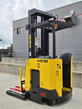 2018 HYSTER N30ZDR2-16.5 3000 LB ELECTRIC NARROW AISLE DEEP REACH FORKLIFT CUSHION 110/251 3 STAGE MAST FULL FREE LIFT SIDE SHIFTER STOCK # BF9229859-RIL