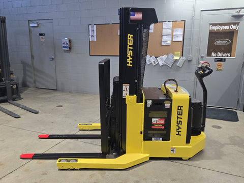2022 HYSTER W30ZR 3000 LB ELECTRIC WALKIE PALLET JACK 73/149" 3 STAGE CUSHION SIDE SHIFTER 600 HOURS STOCK # BF9128129-RIL