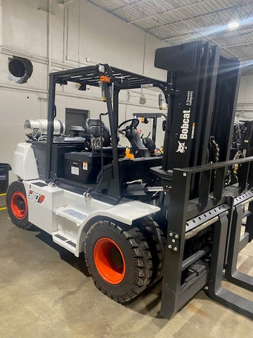 2024 BOBCAT/DOOSAN G70S-7 15500 LB LP GAS FORKLIFT PNEUMATIC 100/179" 3 STAGE MAST SIDE SHIFTING FORK POSITIONER 4 WAY PLUMBING TO CARRIAGE STOCK # BF9925179-NLOH