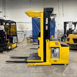 2021 YALE OS030EF 3000 LB ELECTRIC FORKLIFT ORDER PICKER CUSHION 93/213" 3 STAGE MAST 2947 HOURS STOCK # BF999529-MMOH - United Lift LLC