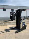 2008 CROWN RR5210-40 4000 LB ELECTRIC REACH FORKLIFT 95/210" 3 STAGE MAST SIDE SHIFTER 3718 HOURS STOCK # BF9253309-RIL - United Lift Used & New Forklift Telehandler Scissor Lift Boomlift