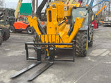 2017 JCB 510-56 10000 LB DIESEL OUTRIGGERS TELESCOPIC FORKLIFT TELEHANDLER 4WD ENCLOSED CAB WITH HEAT AND AC 3185 HOURS STOCK # BF91178549-NLPA - United Lift Equipment LLC